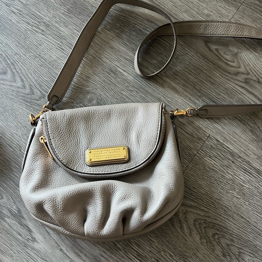 marc jacobs small shoulder bag